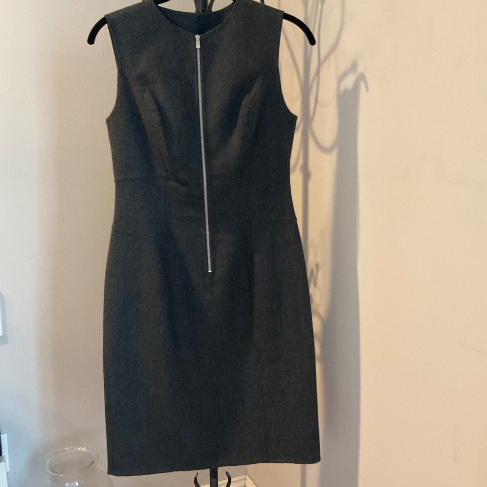 Michael Kors Gibo’ Co. Spa dress, 98% virgin wool gray zip front dress